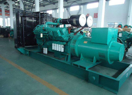 番禺800kw康明斯柴油发电机组图片 番禺800kw康明斯柴油发电机组图片